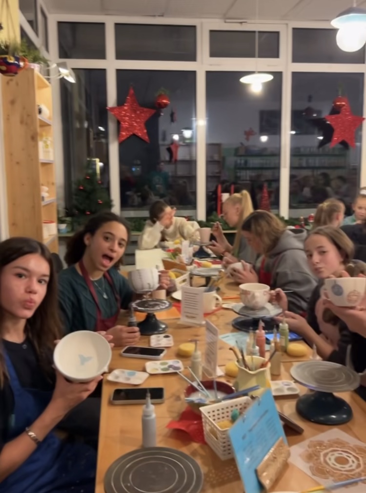 Weihnachtsfeier3.png